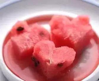 来例假吃瓜好吗,健康饮食的智慧选择”