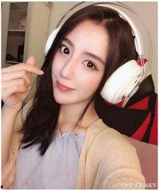 妹妹主播吃瓜,揭秘娱乐圈幕后故事